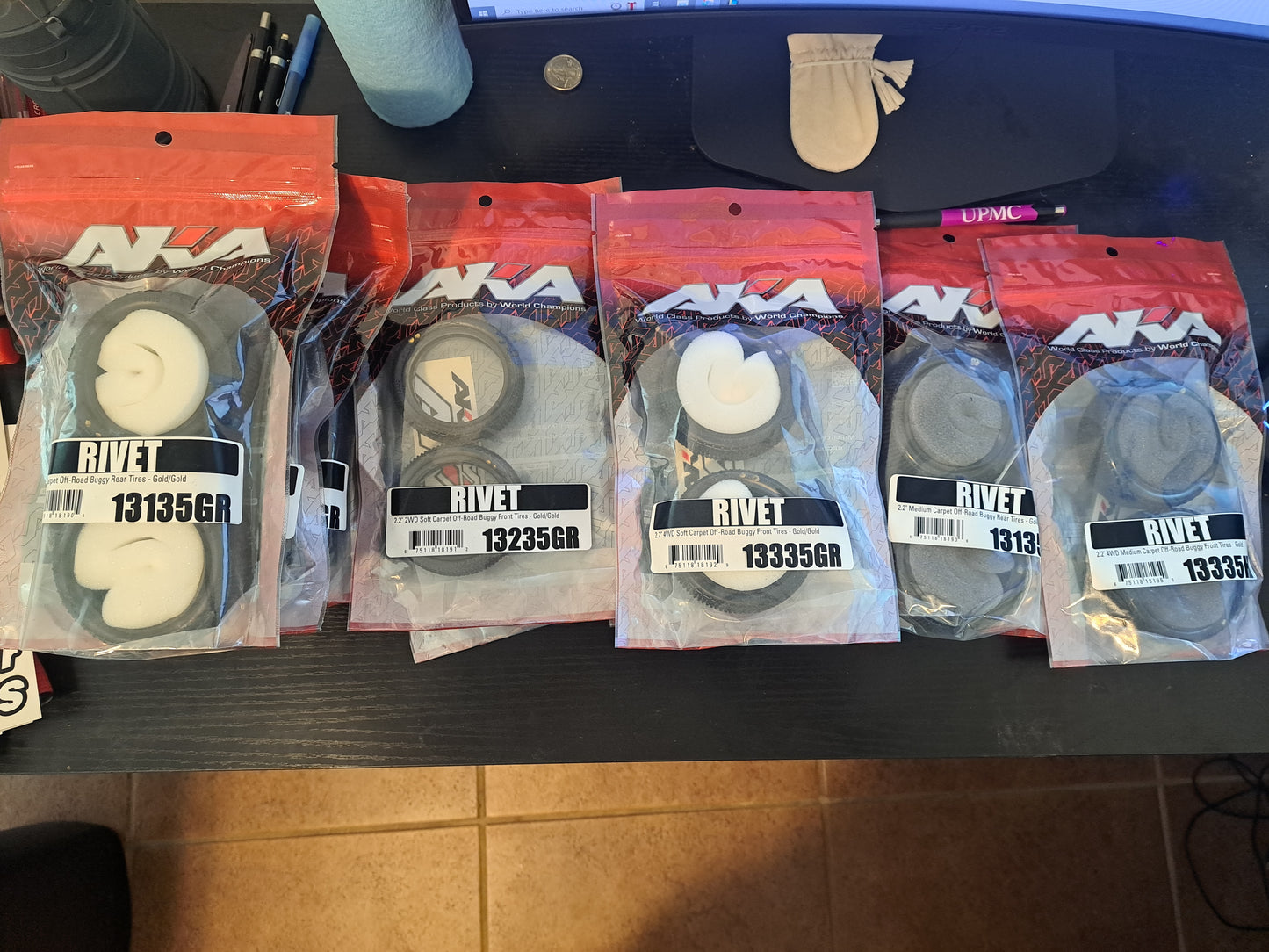 Carpet Tire Lot (25 pairs of AKA Rivets)